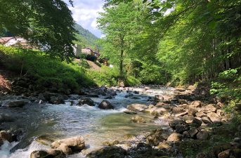 Bergbach Lombach bei Beatenberg