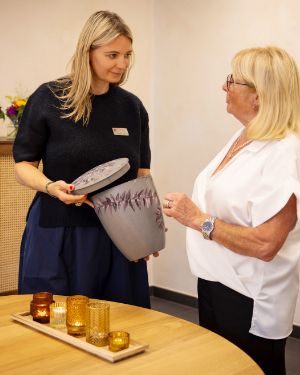 Präsentation einer Urne