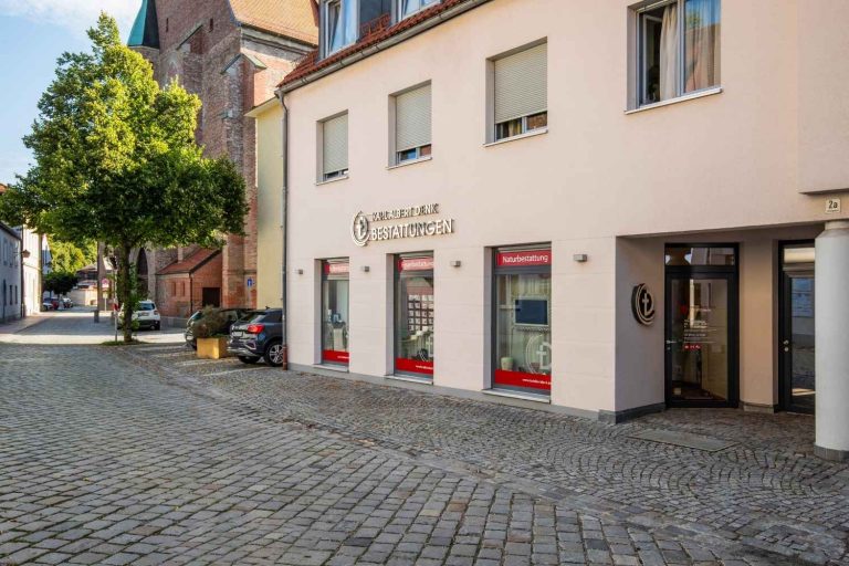 karl albert denk bestattungen standort erding eingangssituation