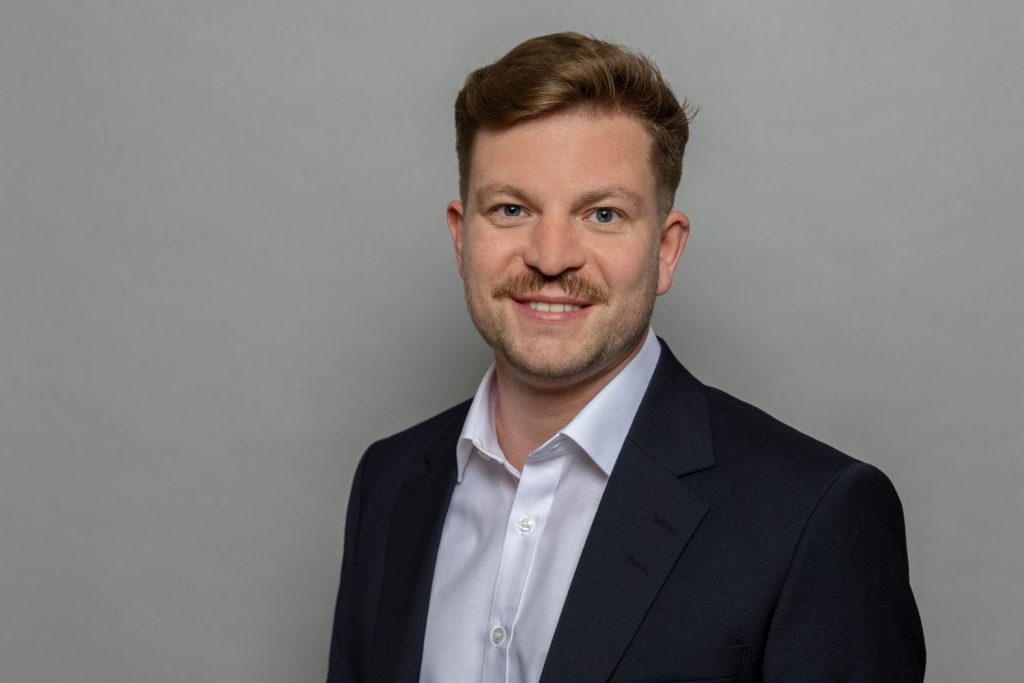 karl albert denk team mitglied henry frömmichen